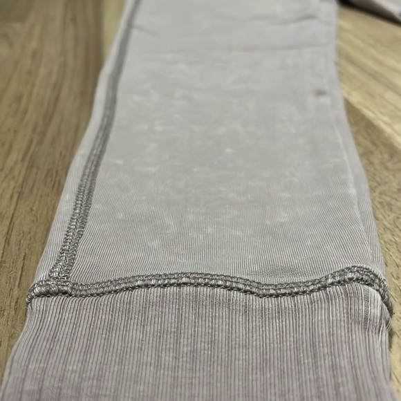 AERIE chill play move legging - Picture 2 of 5